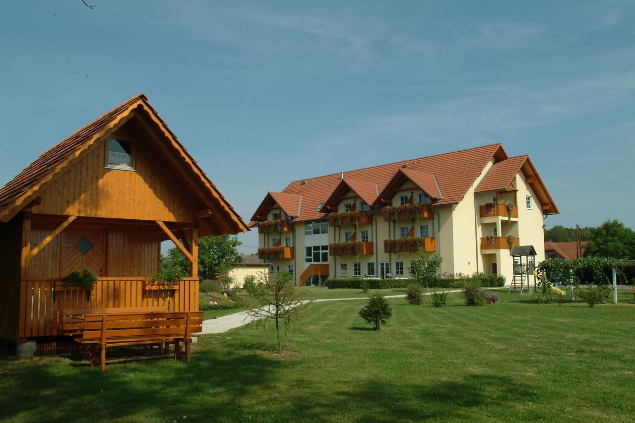Radhotel Schischek Oberpurkla Экстерьер фото
